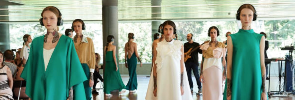 Fashion Silentshow Silent Fashion Show με ασύρματα ακουστικά Silentsystem