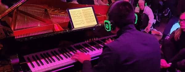 Ζωντανό silent concert