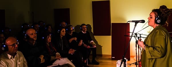 Ασύρματα ακουστικά για στούντιο ηχογράφησης